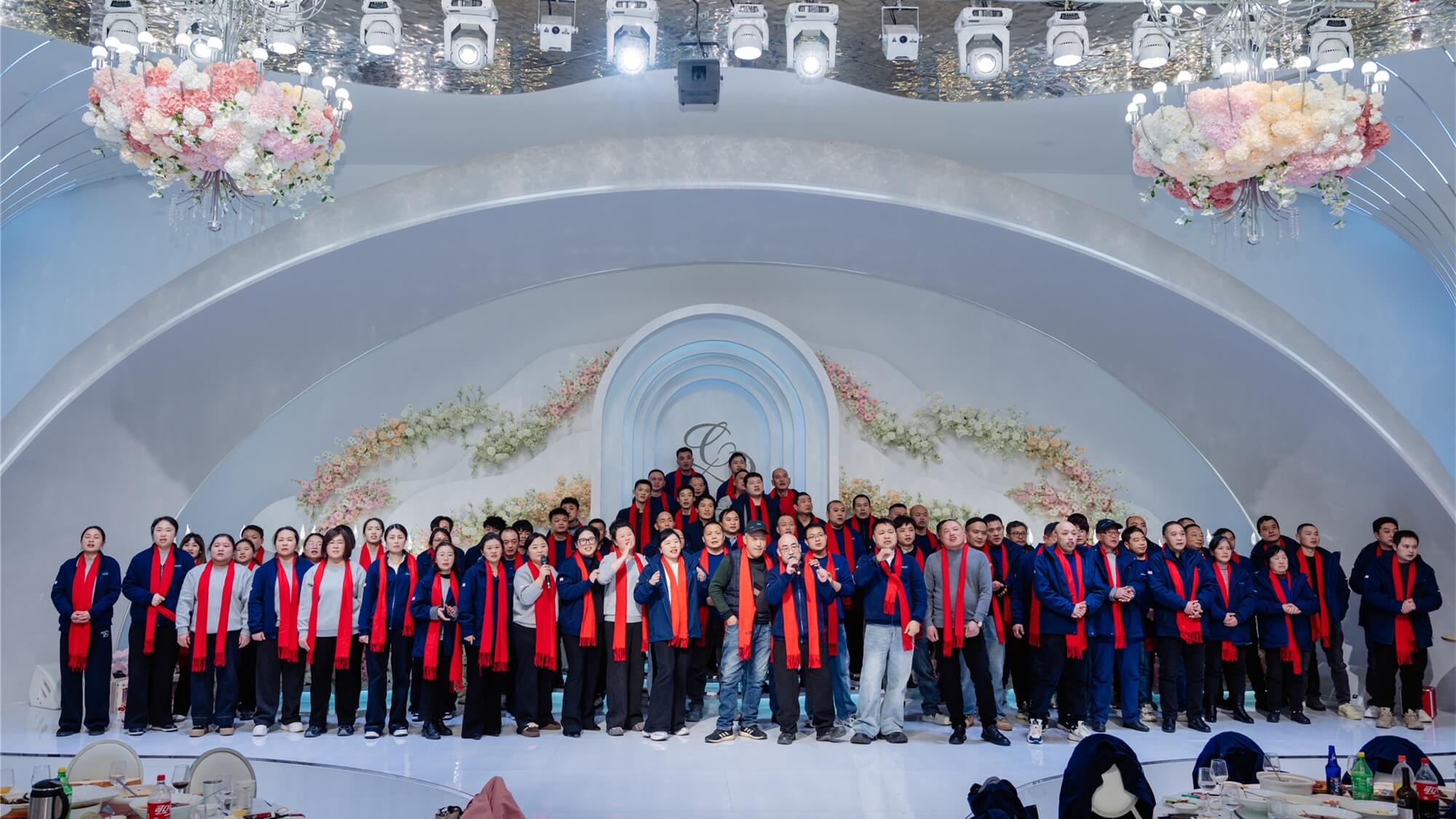 同心筑夢(mèng)二十三載 攜手奮進(jìn)新征程 —— 江蘇漢鼎線纜設(shè)備有限公司2026年年會(huì)圓滿落幕