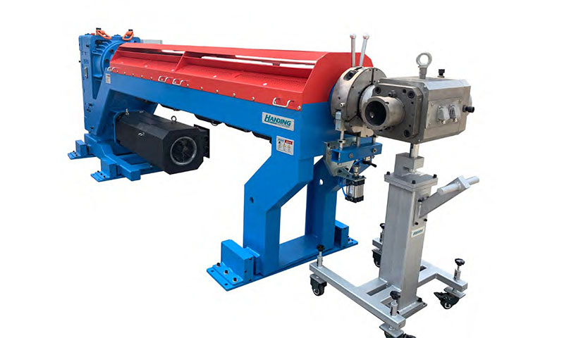 EXT65-200DL 高效低煙無(wú)鹵擠出機(jī)生產(chǎn)線